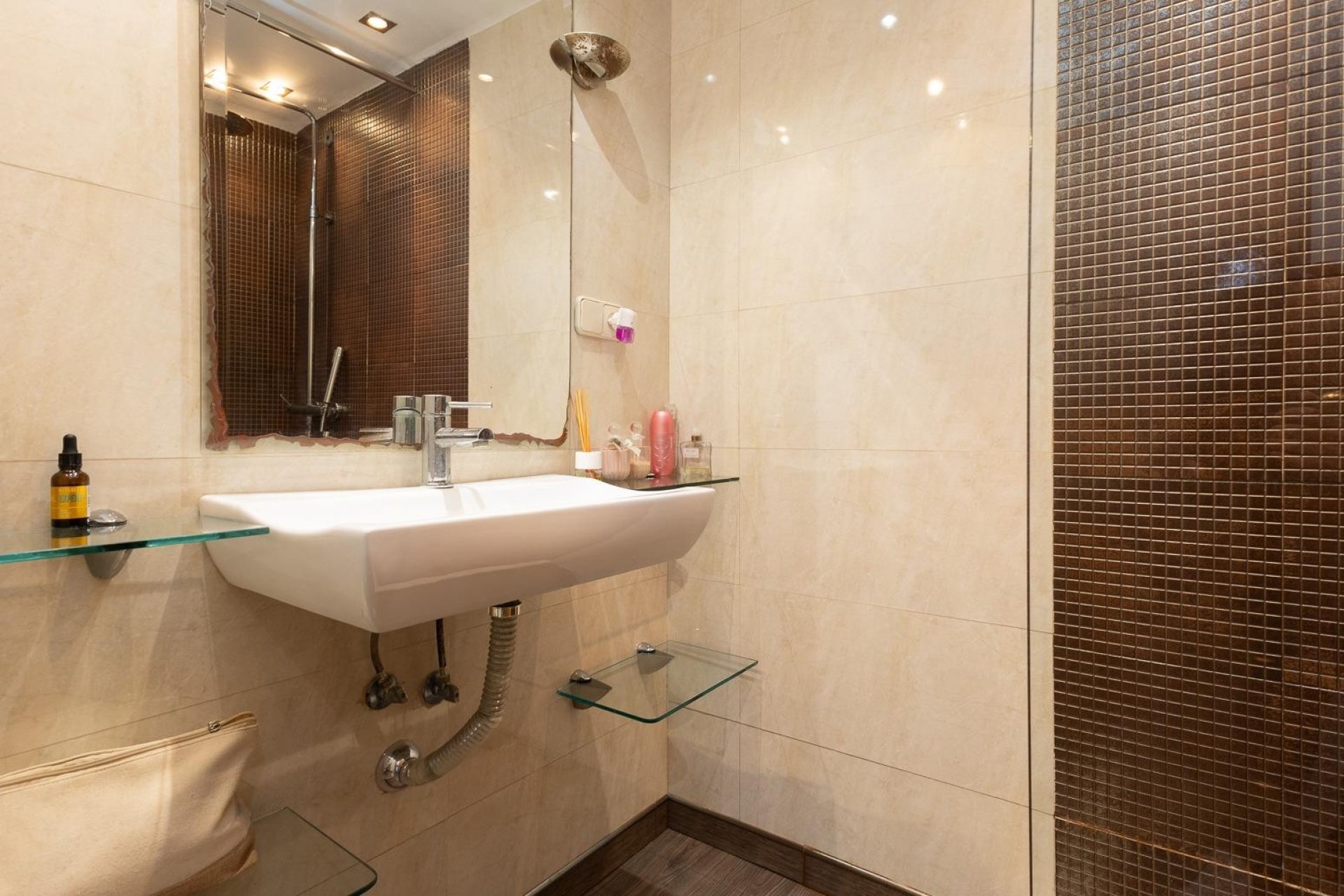 Перепродажа - Квартира - Valencia - Quatre Carreres