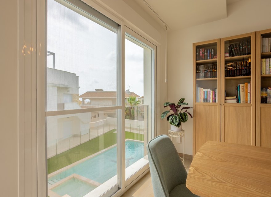 Перепродажа - Квартира - Villamartin