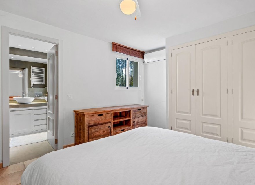 Перепродажа - Участок - Altea