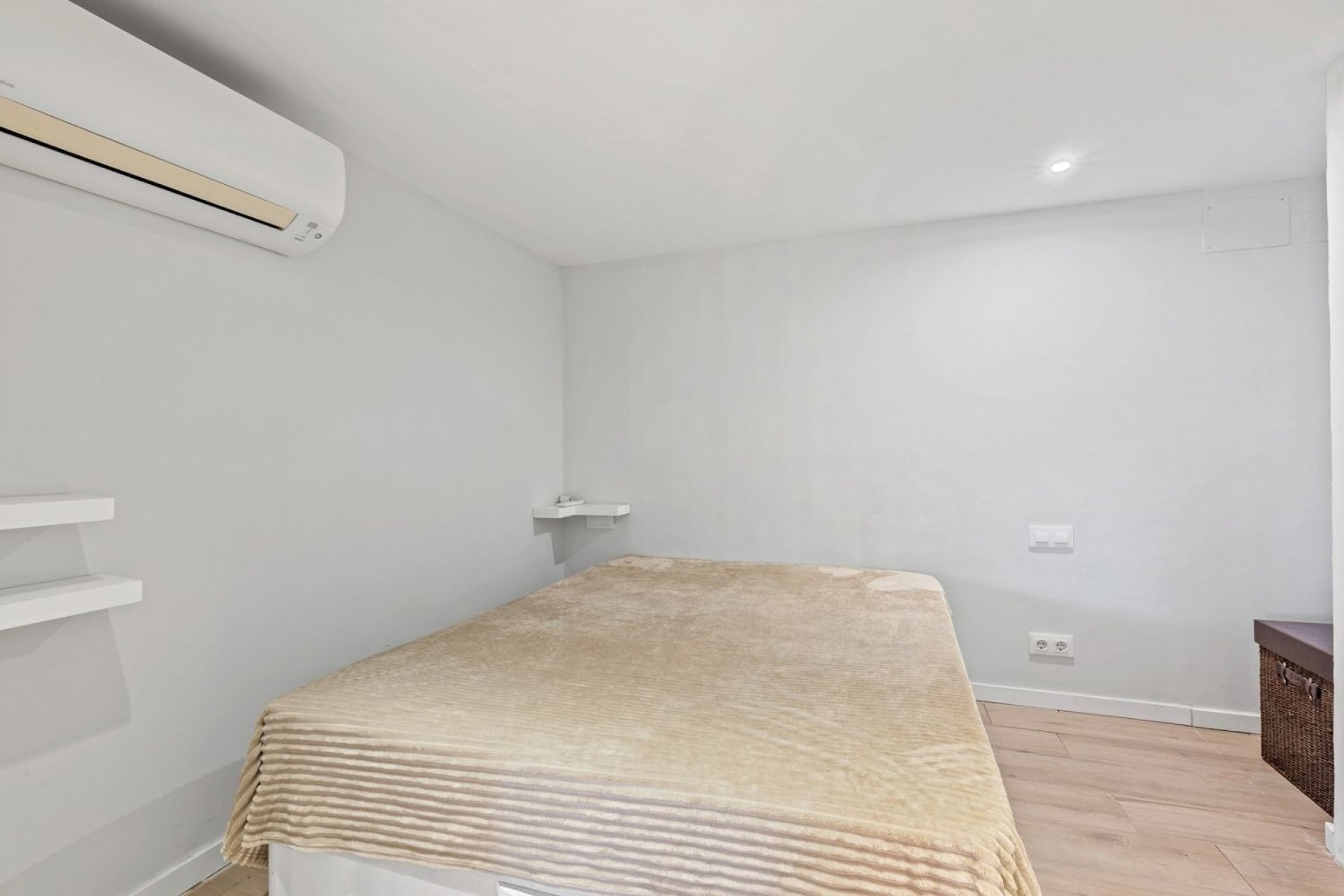 Перепродажа - Участок - Altea