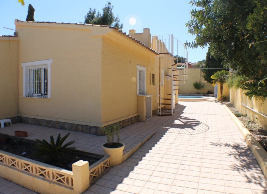 Перепродажа - Вилла - Albir - Urbanizaciones