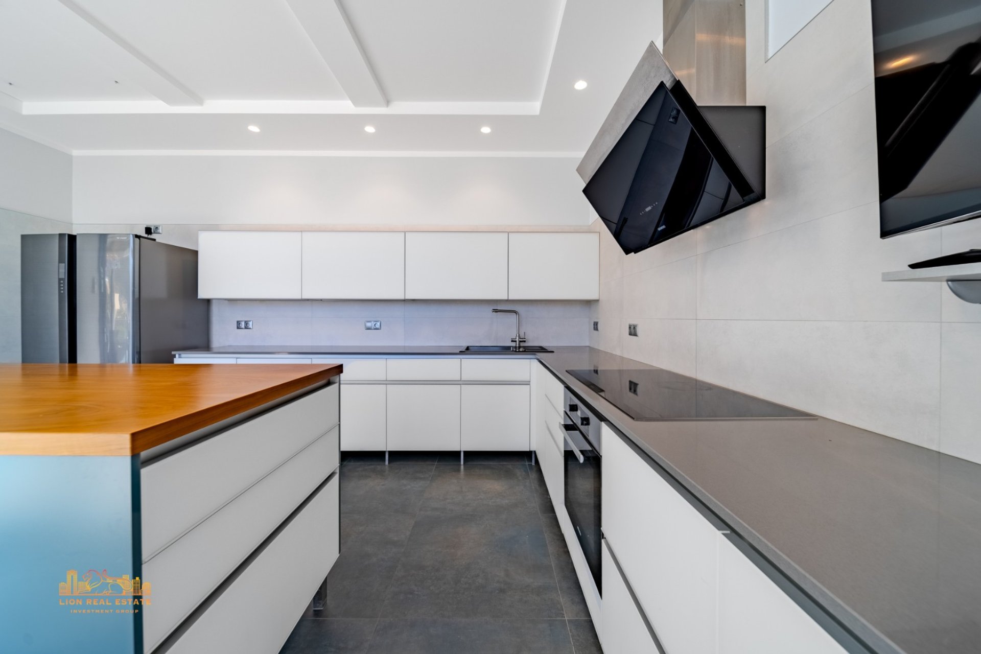 Перепродажа - Вилла - Altea