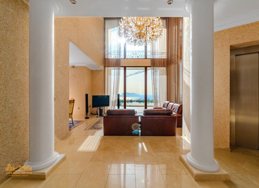 Перепродажа - Вилла - Altea