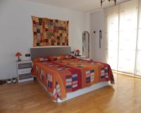 Перепродажа - Вилла - Badalona