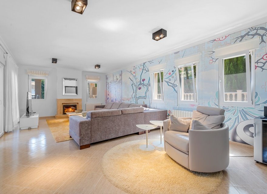 Перепродажа - Вилла - Benissa