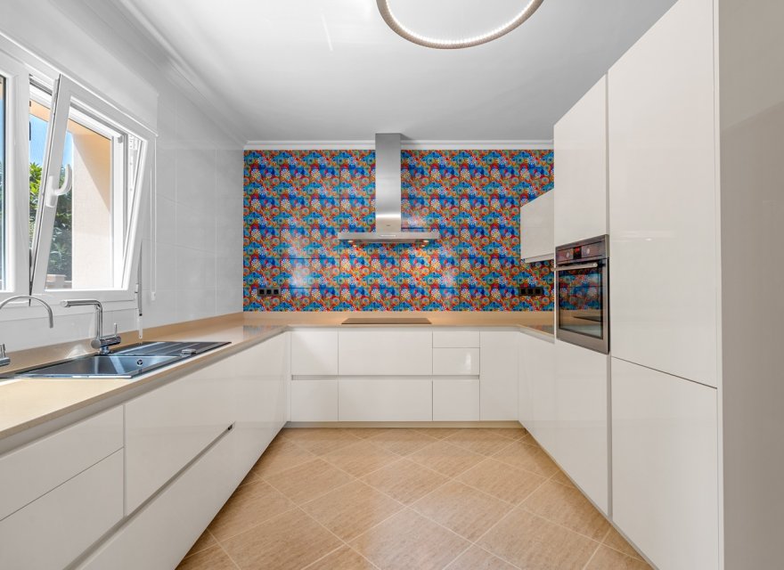 Перепродажа - Вилла - Benissa