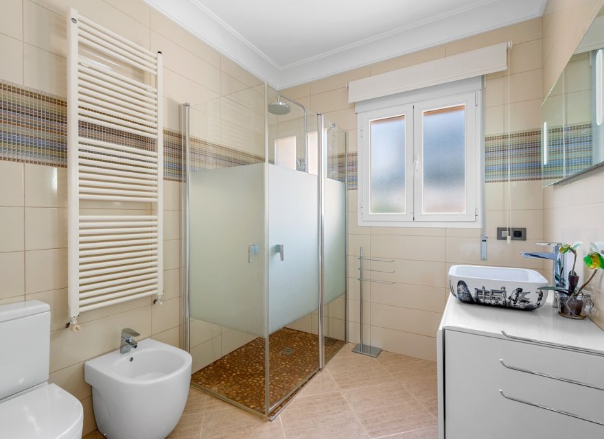 Перепродажа - Вилла - Benissa