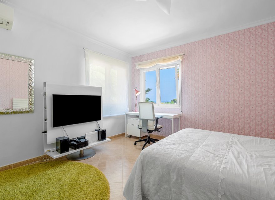 Перепродажа - Вилла - Benissa