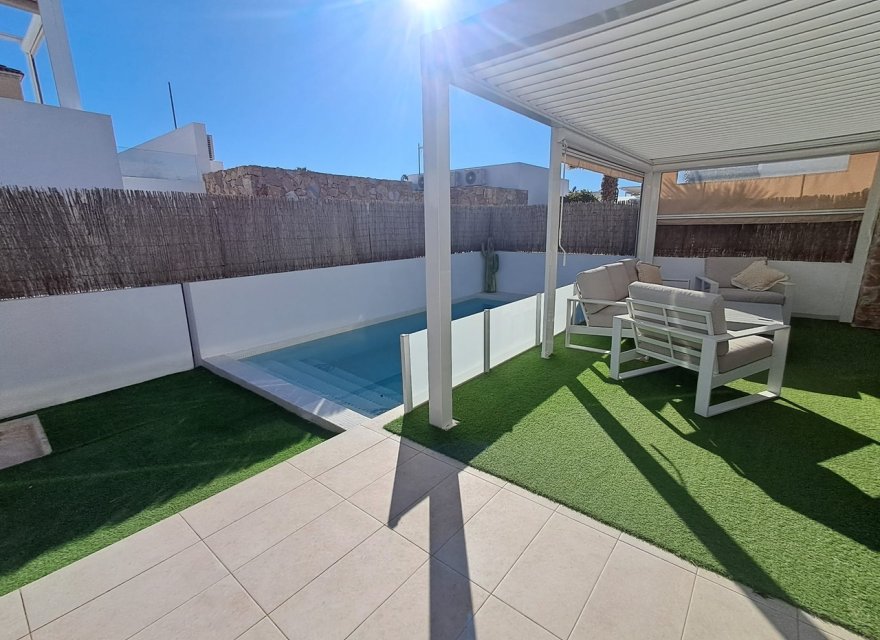 Перепродажа - Вилла - Cabo Roig - Costa Blanca