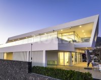 Перепродажа - Вилла - Costa Adeje (La Caleta) - Villa Yacht