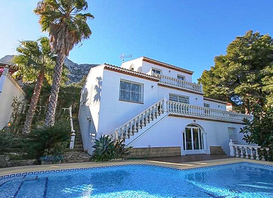 Перепродажа - Вилла - Denia - Altomira