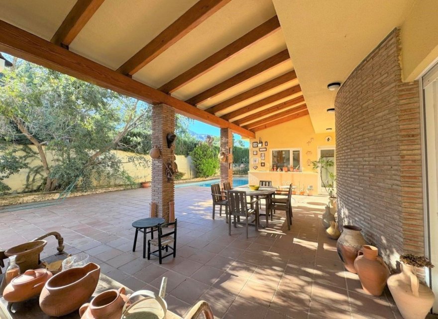 Перепродажа - Вилла - Denia