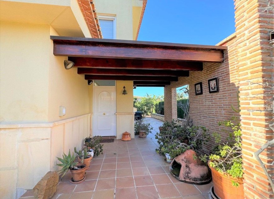 Перепродажа - Вилла - Denia