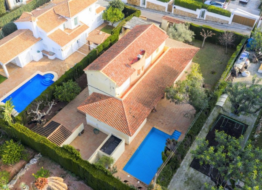 Перепродажа - Вилла - Denia