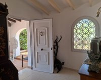 Перепродажа - Вилла - Denia
