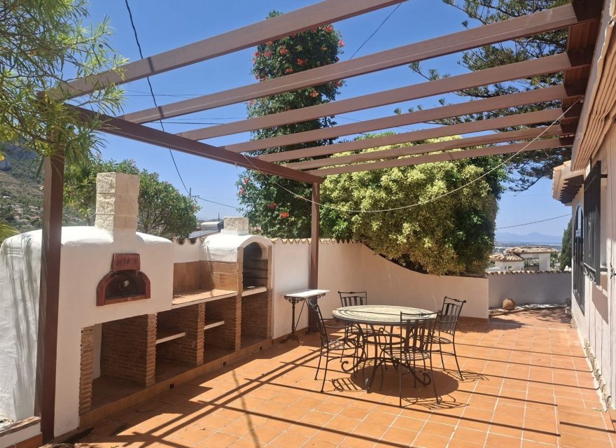 Перепродажа - Вилла - Denia