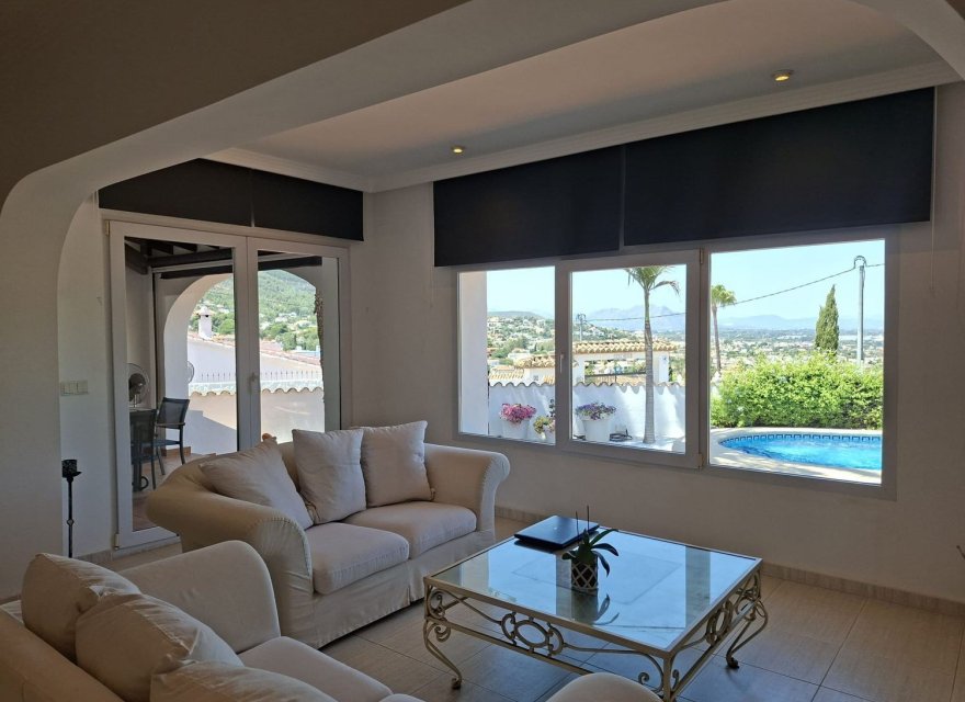 Перепродажа - Вилла - Denia