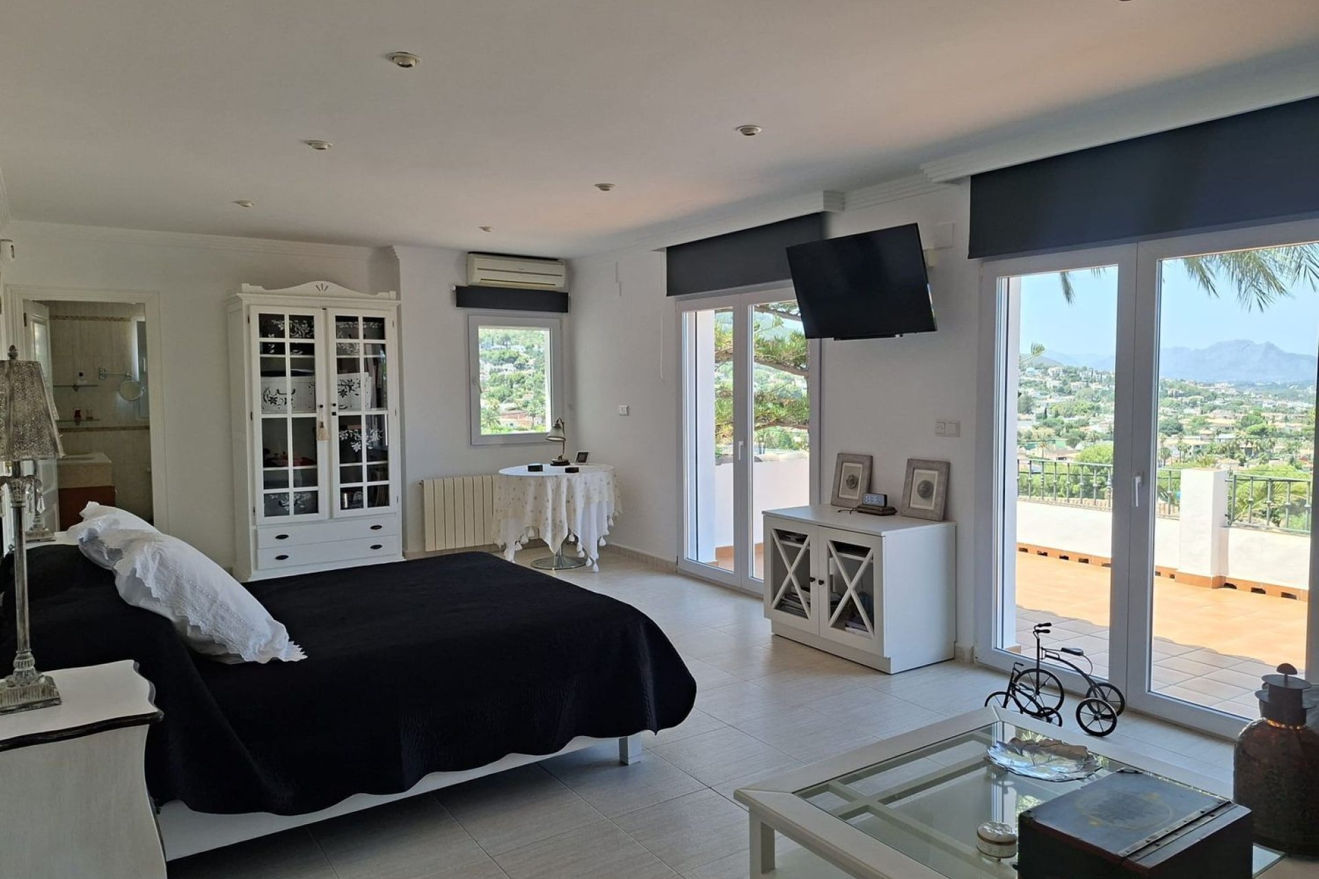 Перепродажа - Вилла - Denia