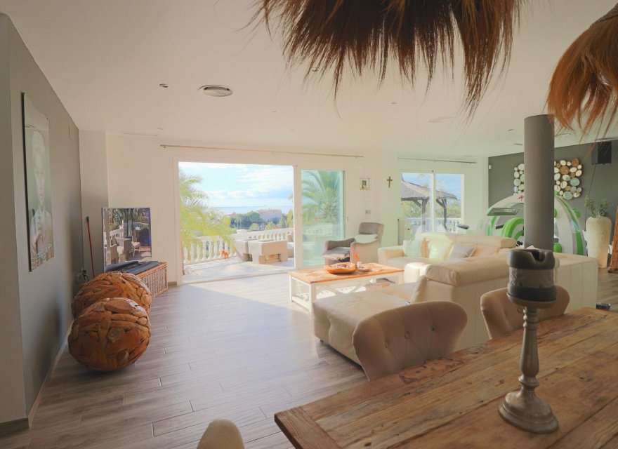 Перепродажа - Вилла - El Campello - Coveta fuma