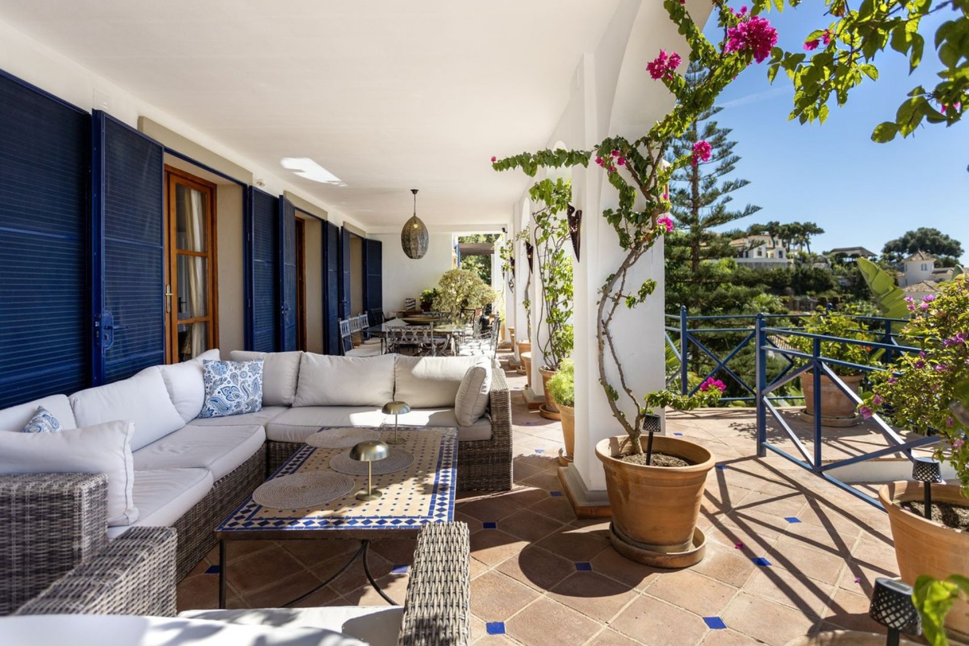 Перепродажа - Вилла - El Madroñal - Costa del Sol