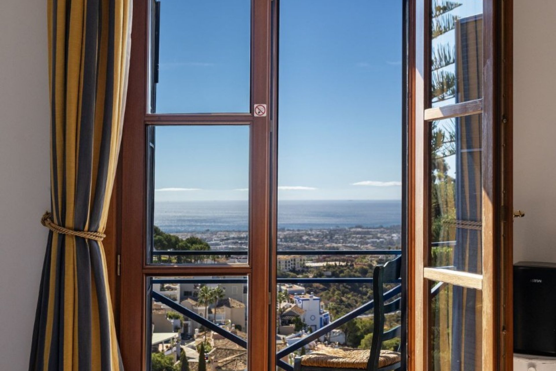 Перепродажа - Вилла - El Madroñal - Costa del Sol