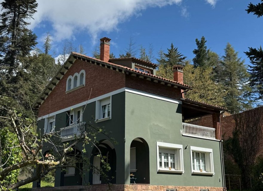 Перепродажа - Вилла - Girona