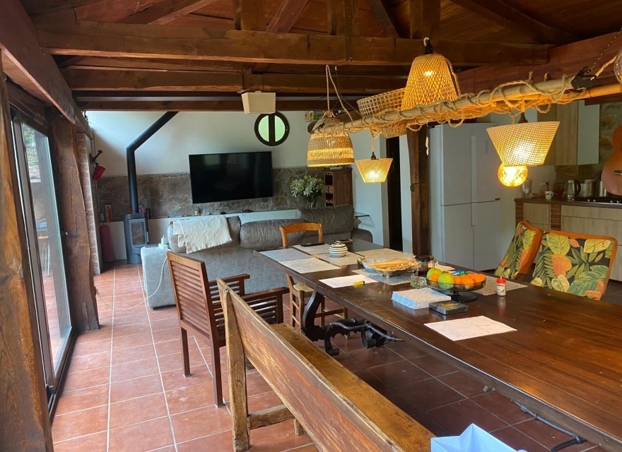 Перепродажа - Вилла - Girona