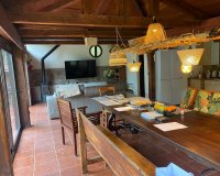 Перепродажа - Вилла - Girona