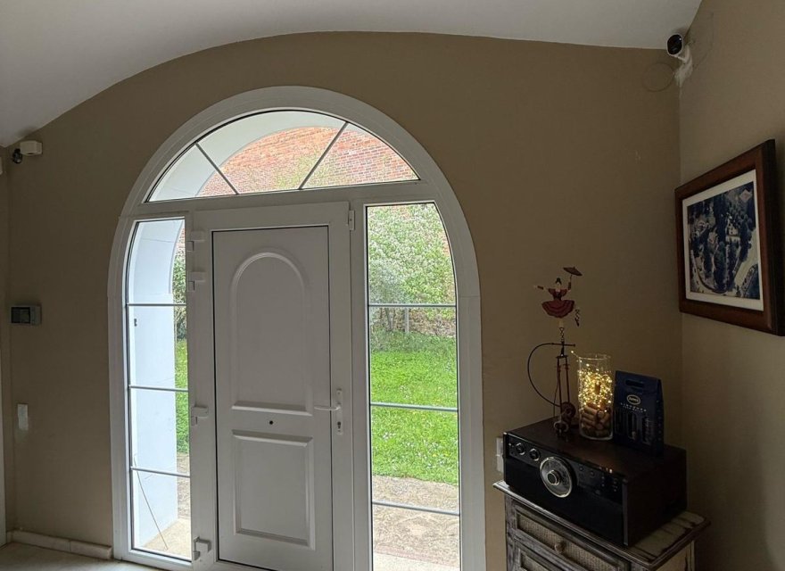 Перепродажа - Вилла - Girona