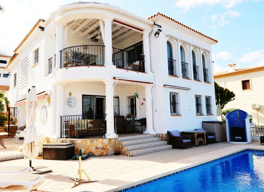 Перепродажа - Вилла - La Nucía - Costa Blanca