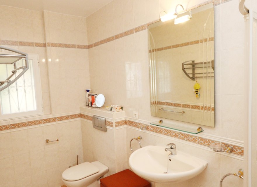 Перепродажа - Вилла - La Nucía - Costa Blanca