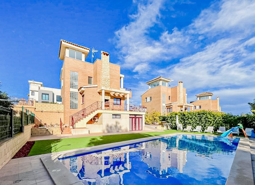 Перепродажа - Вилла - La Nucía - Monte Bello