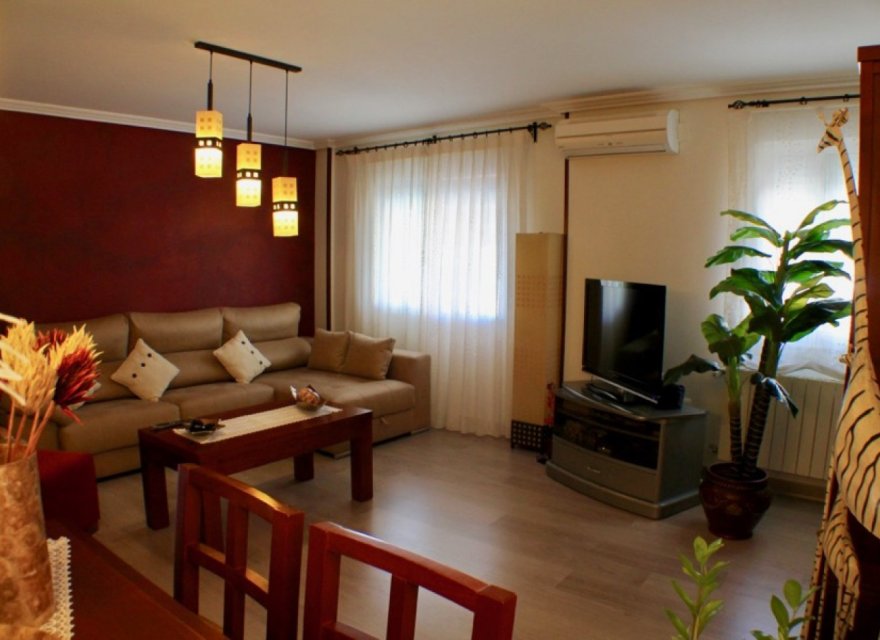 Перепродажа - Вилла - La Nucía - Urbanisations