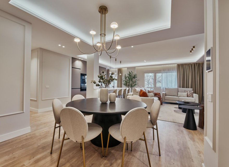 Перепродажа - Вилла - Madrid