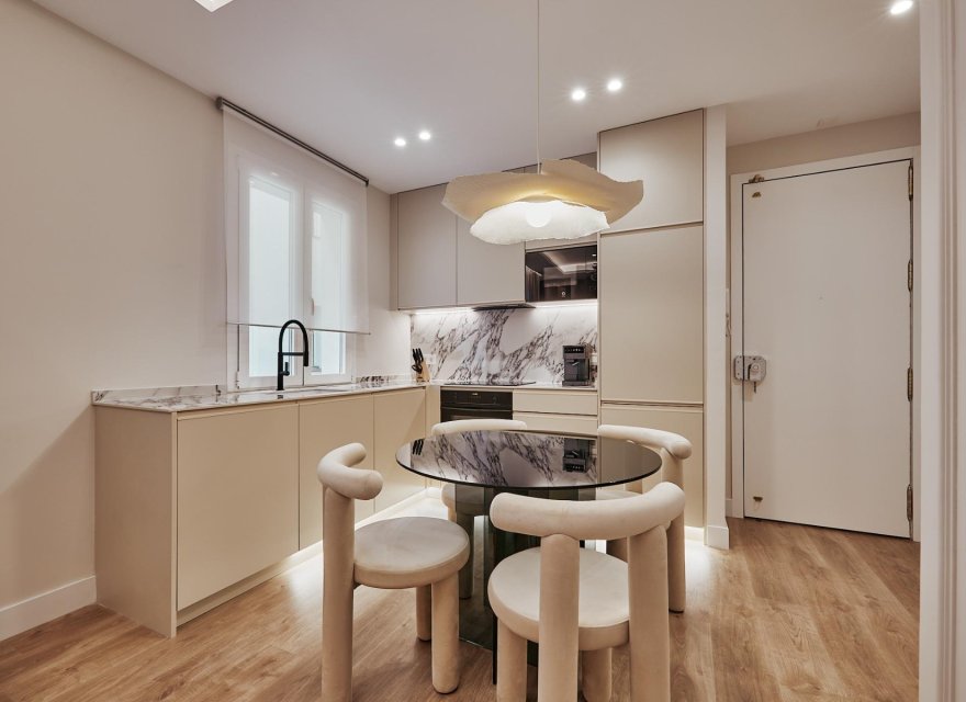 Перепродажа - Вилла - Madrid