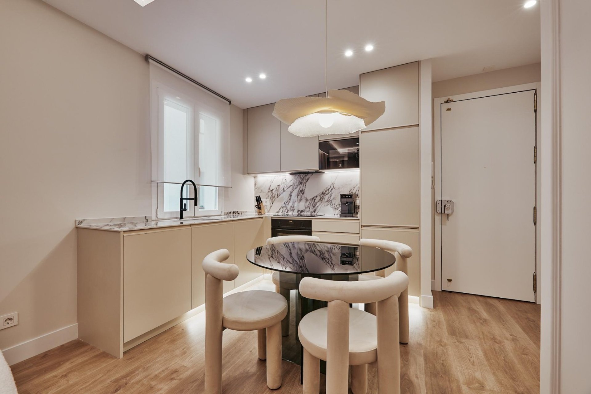 Перепродажа - Вилла - Madrid