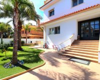 Перепродажа - Вилла - Orihuela Costa - Campoamor