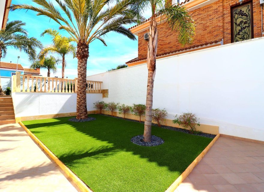 Перепродажа - Вилла - Orihuela Costa - Campoamor