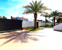 Перепродажа - Вилла - Orihuela Costa - Campoamor