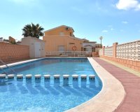 Перепродажа - Вилла - Orihuela Costa - La Florida