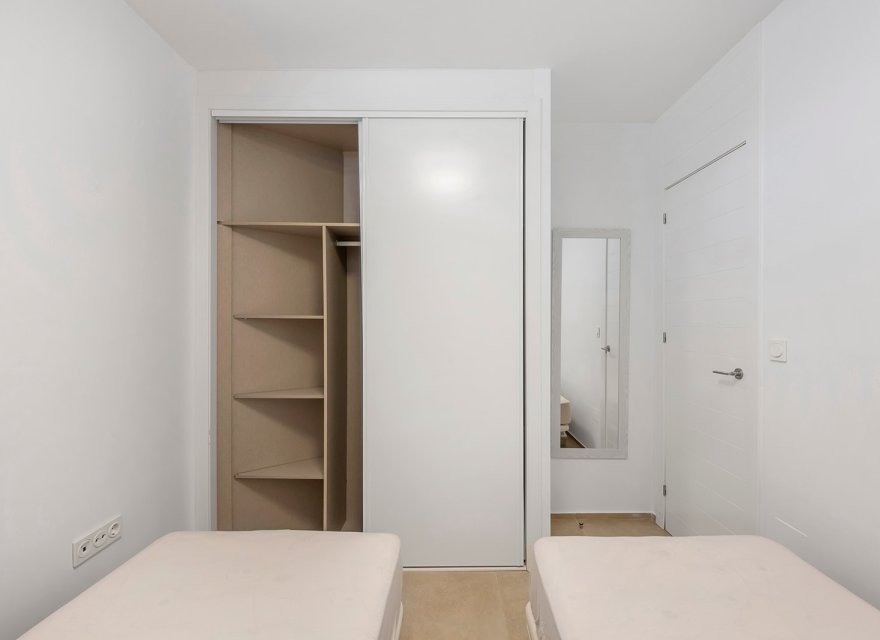 Перепродажа - Вилла - Orihuela Costa - La Zenia