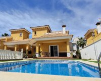 Перепродажа - Вилла - Orihuela Costa - La Zenia