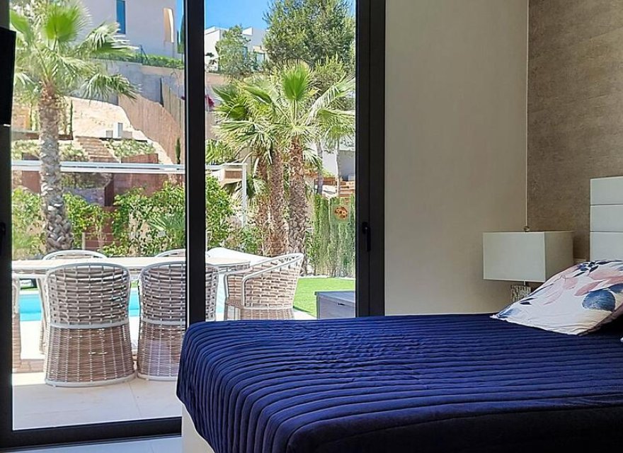 Перепродажа - Вилла - Orihuela Costa - Las Colinas Golf