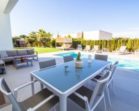 Перепродажа - Вилла - Orihuela Costa - Las Colinas Golf