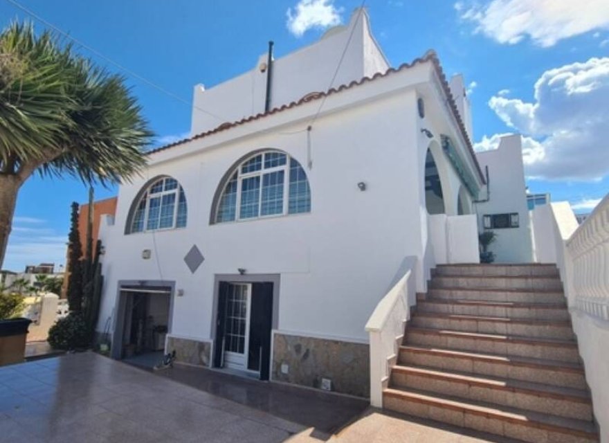 Перепродажа - Вилла - Orihuela Costa - Las Filipinas