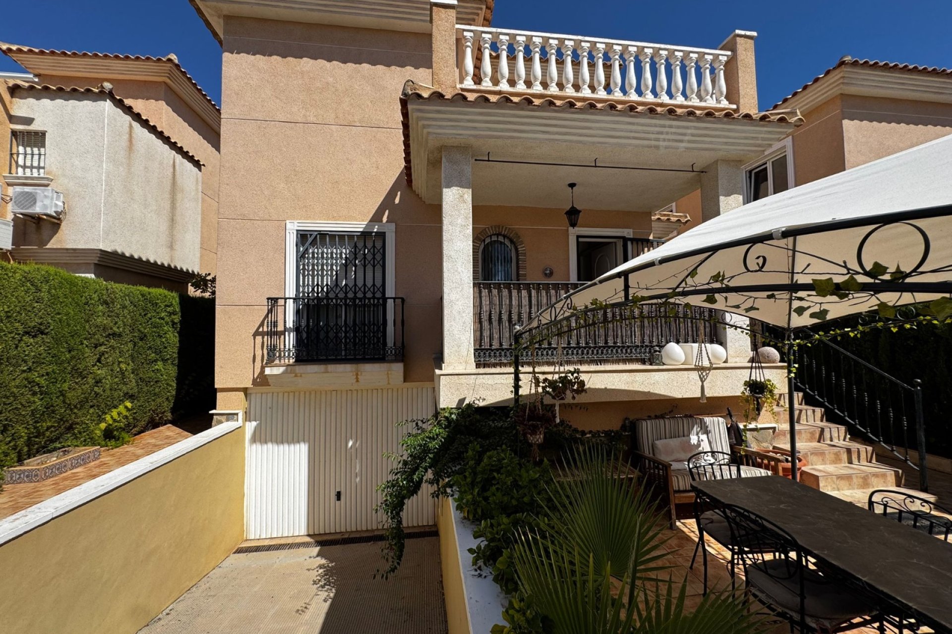 Перепродажа - Вилла - Orihuela Costa - Los Altos