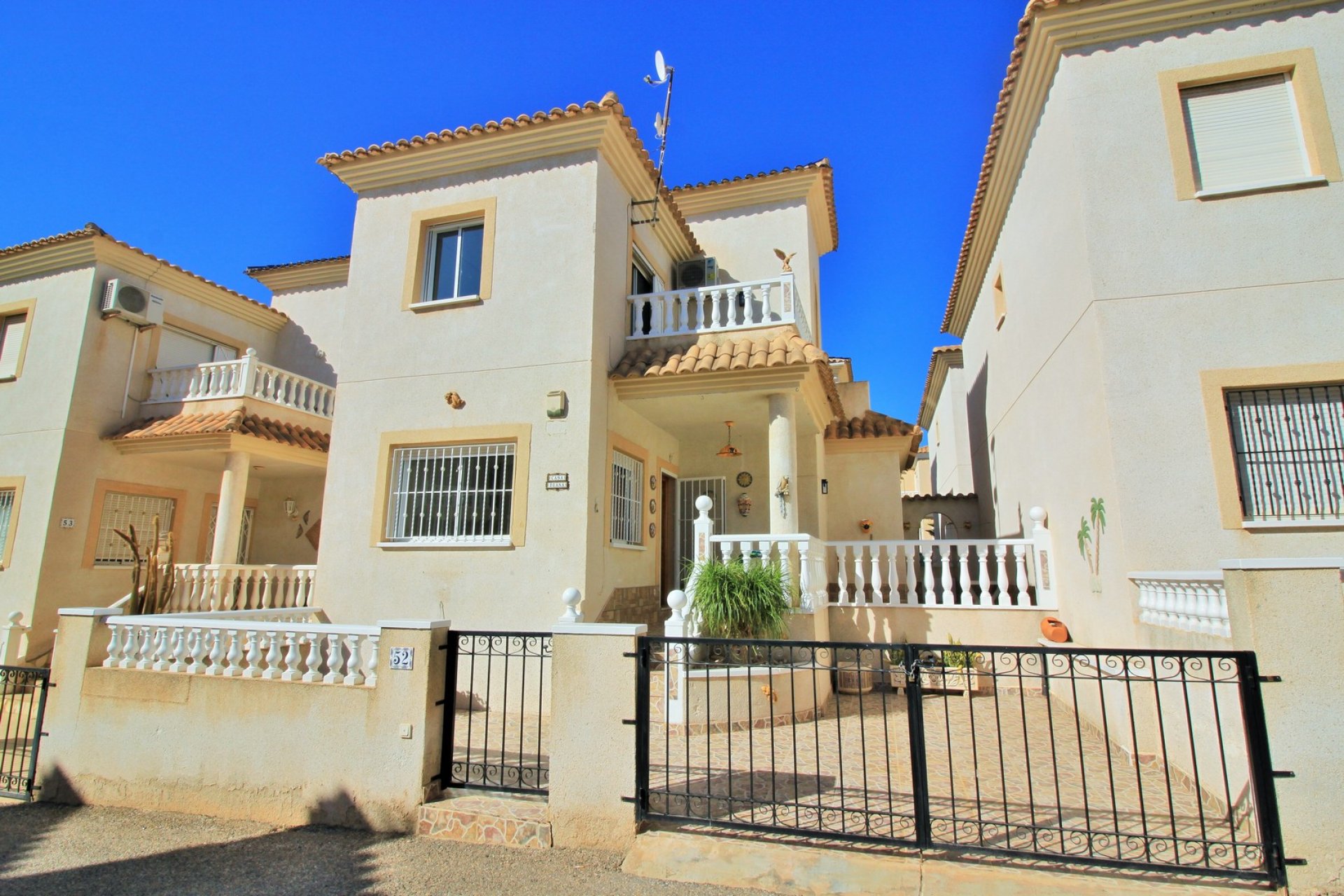 Перепродажа - Вилла - Orihuela Costa - Playa Flamenca