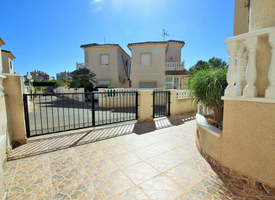 Перепродажа - Вилла - Orihuela Costa - Playa Flamenca