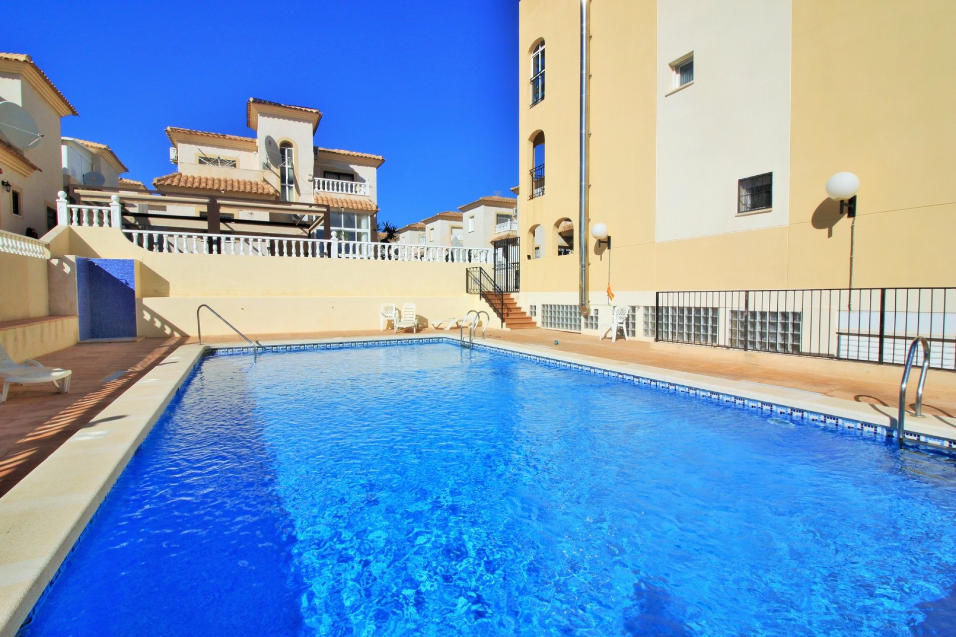 Перепродажа - Вилла - Orihuela Costa - Playa Flamenca