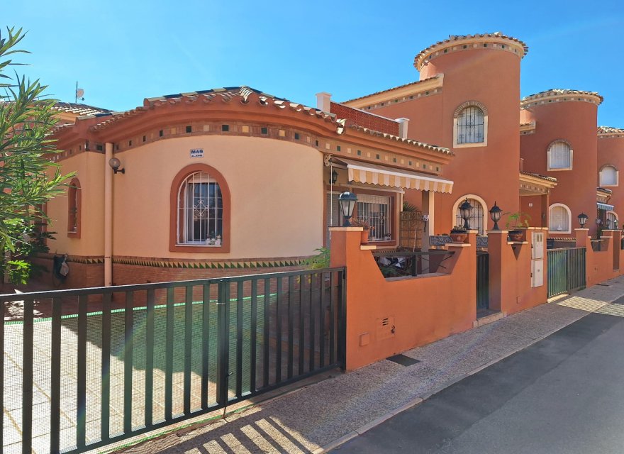 Перепродажа - Вилла - Orihuela Costa - Playa Flamenca